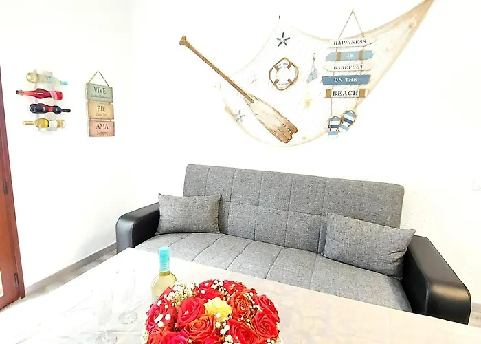 Сasa de vacaciones Blanca Apartment, Garden View 2 Bedrooms *