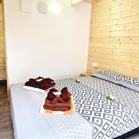 Сasa de vacaciones Blanca Apartment, Garden View 2 Bedrooms *